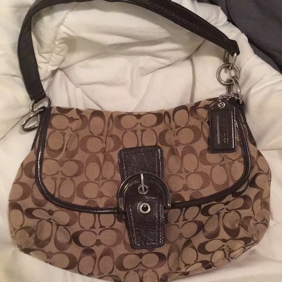 Coach Handbags - Authentic Coach shoulder bag